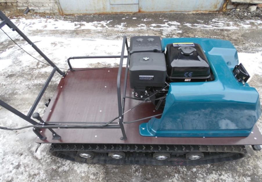 Мотобуксировщик AhtaR LR13 с реверс-вариатором Буран (задний ход) в Дербенте