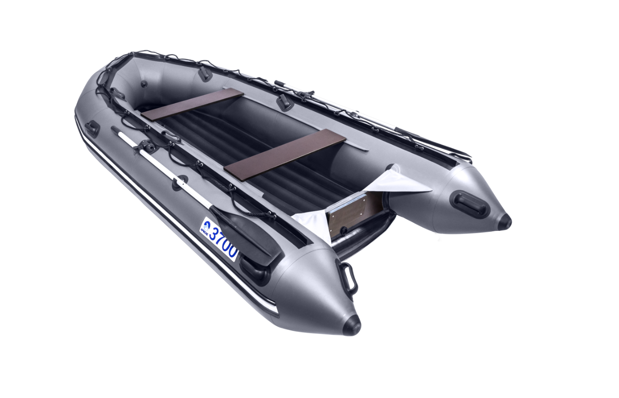 Лодка APACHE 3700 НДНД в Дербенте