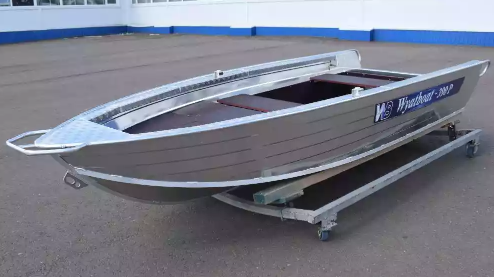 Алюминиевая лодка Wyatboat-390Р Fish в Дербенте