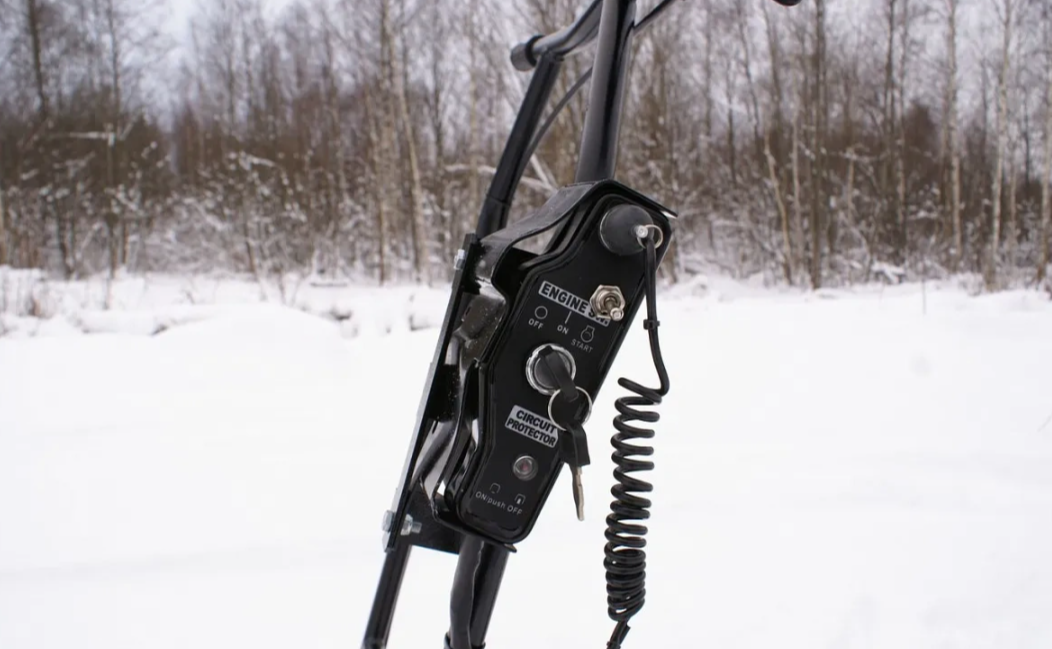 Мотобуксировщик БТС «МАЛЕК» 380/7 БЕЗ э/зап. Б/У в Дербенте