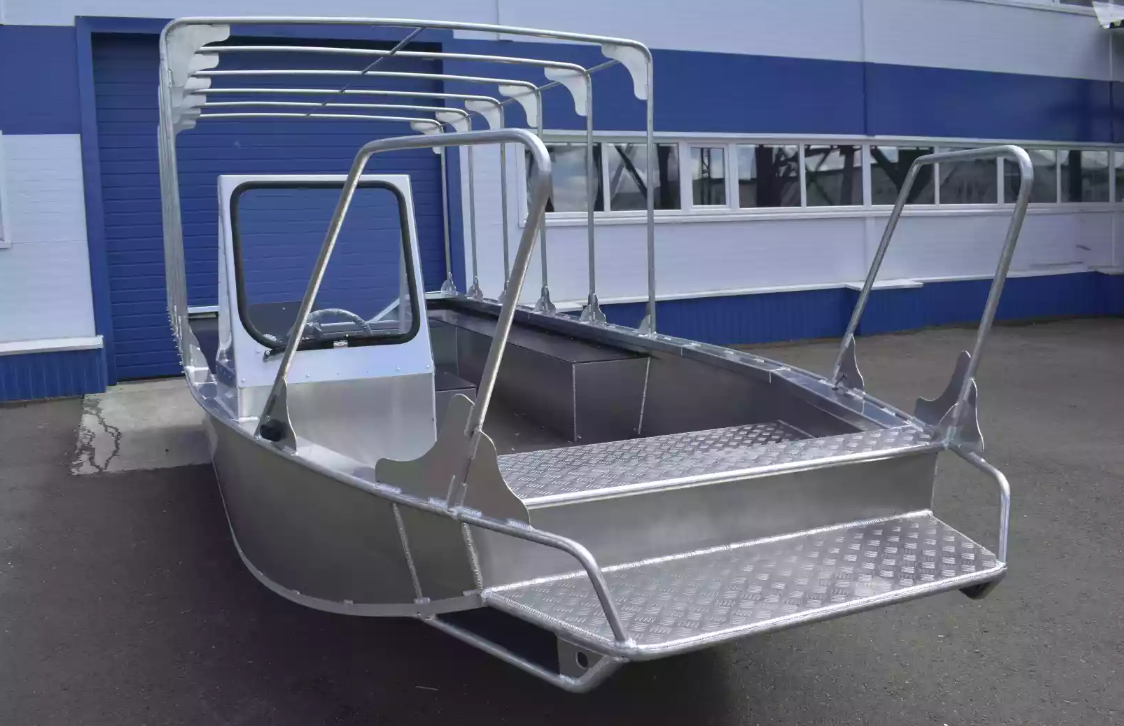 Алюминиевая лодка Wyatboat-600 в Дербенте