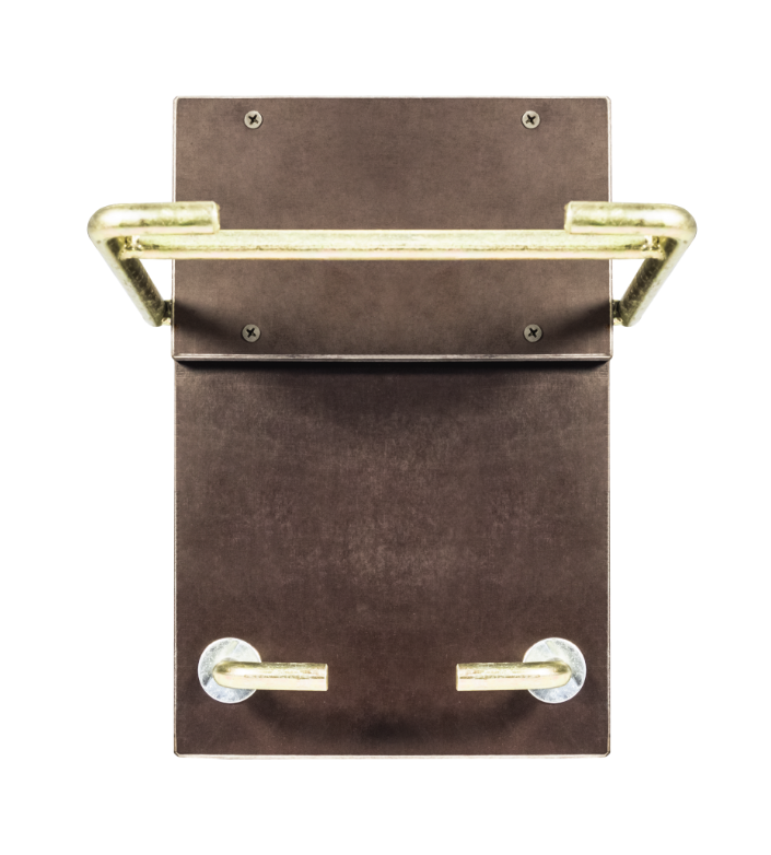 Навесной транец в Дербенте