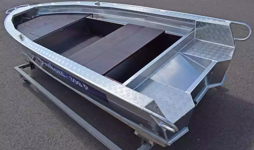 Алюминиевая лодка Wyatboat-390Р Fish в Дербенте