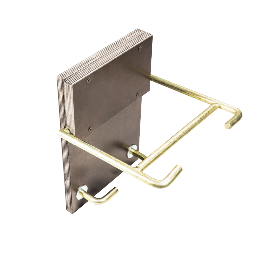 Навесной транец в Дербенте