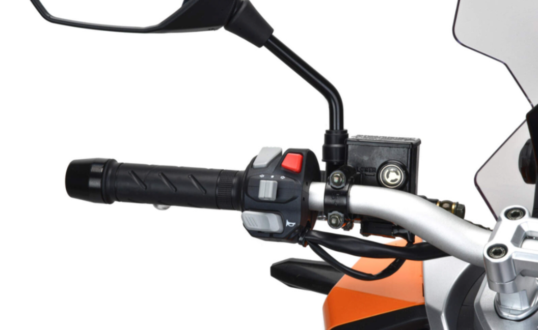 Скутер MOTOLAND (МОТОЛЕНД) T-MAX 150 в Дербенте