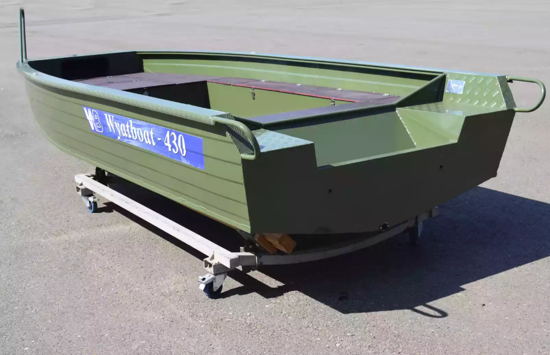 Алюминиевая лодка  Wyatboat-430 Master Fish в Дербенте
