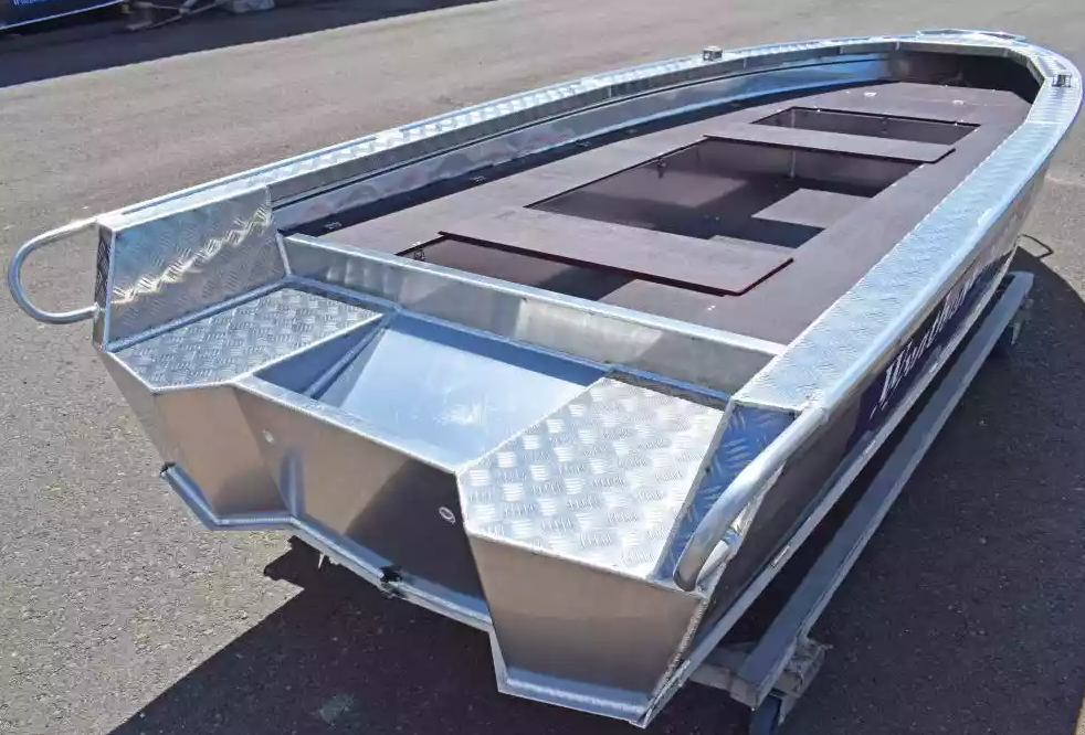 Алюминиевая лодка Wyatboat-390РМ в Дербенте
