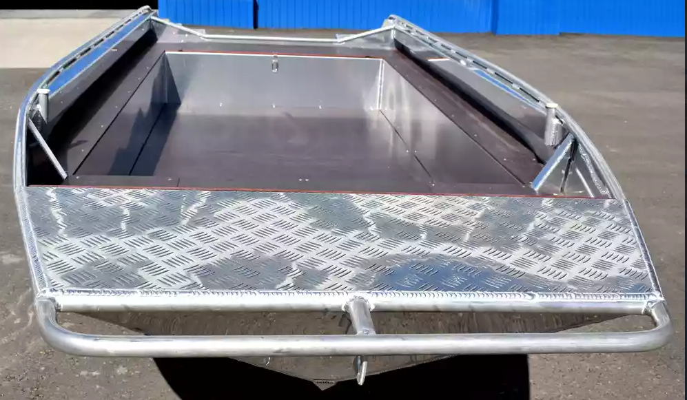 Алюминиевая лодка  Wyatboat-430 Master в Дербенте