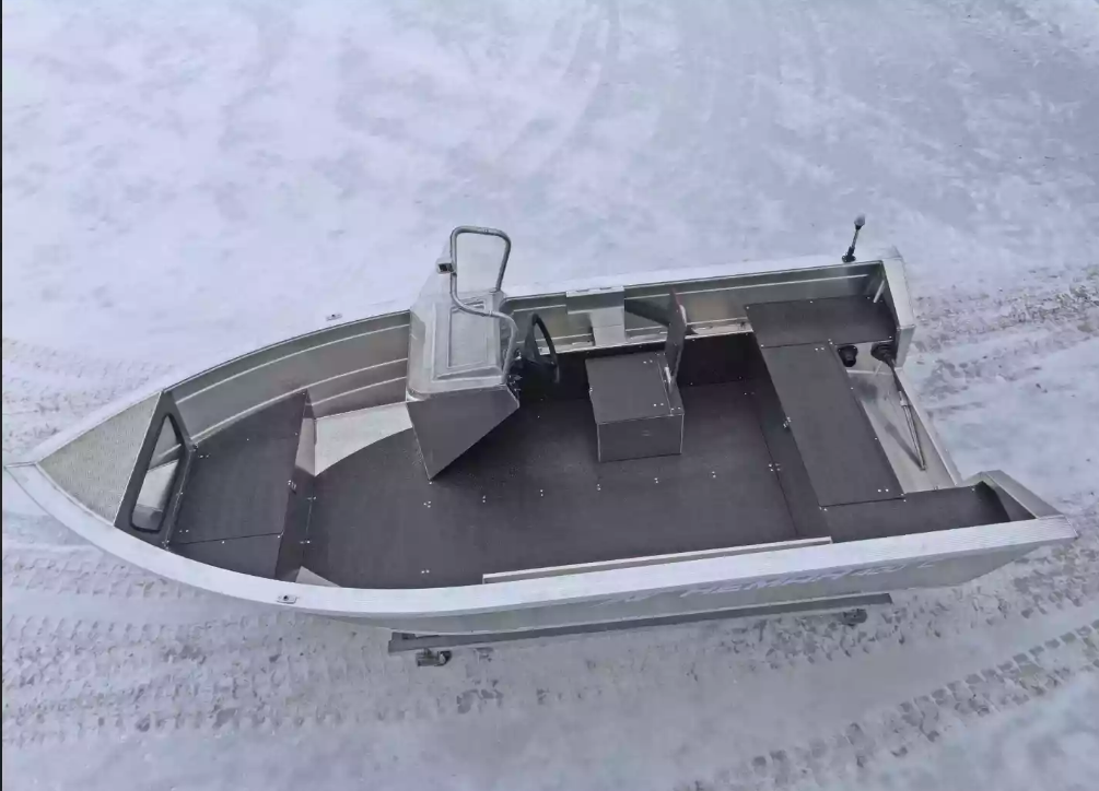 Алюминиевая лодка Неман-400 С в Дербенте