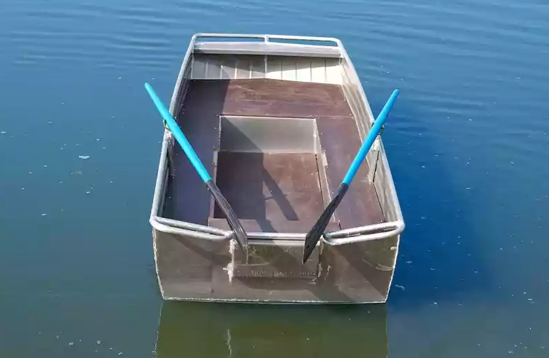 Алюминиевая лодка Wyatboat-300 в Дербенте