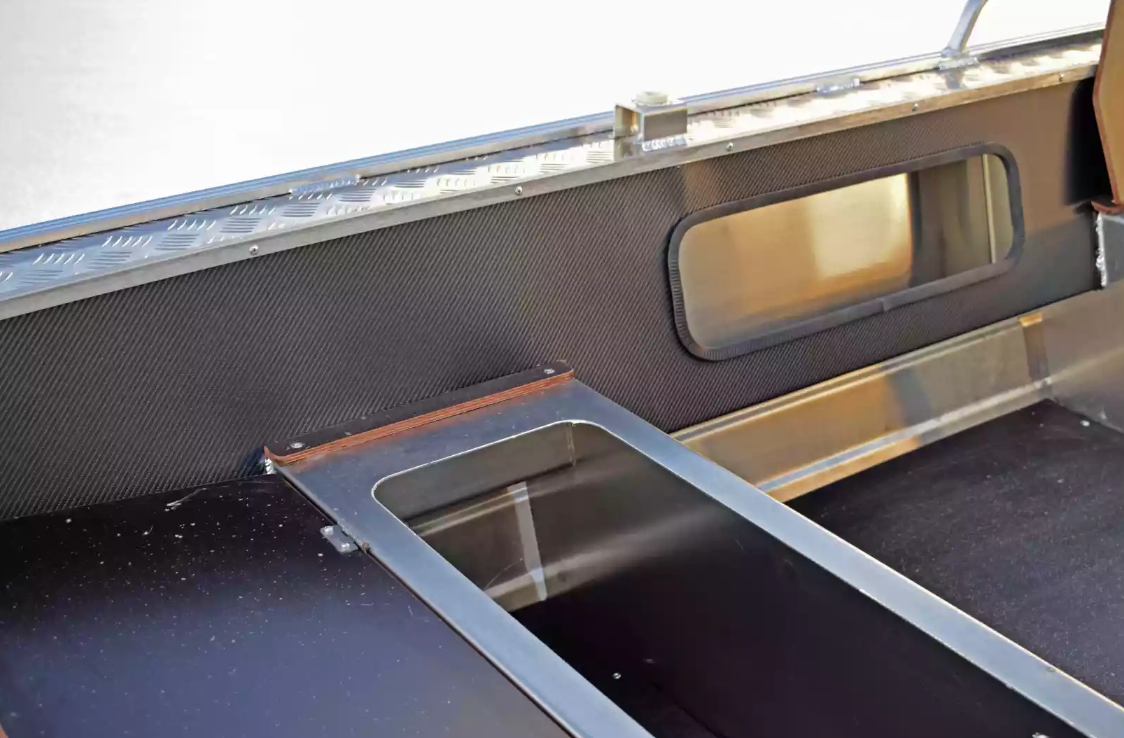 Алюминиевая лодка Wyatboat-370 в Дербенте