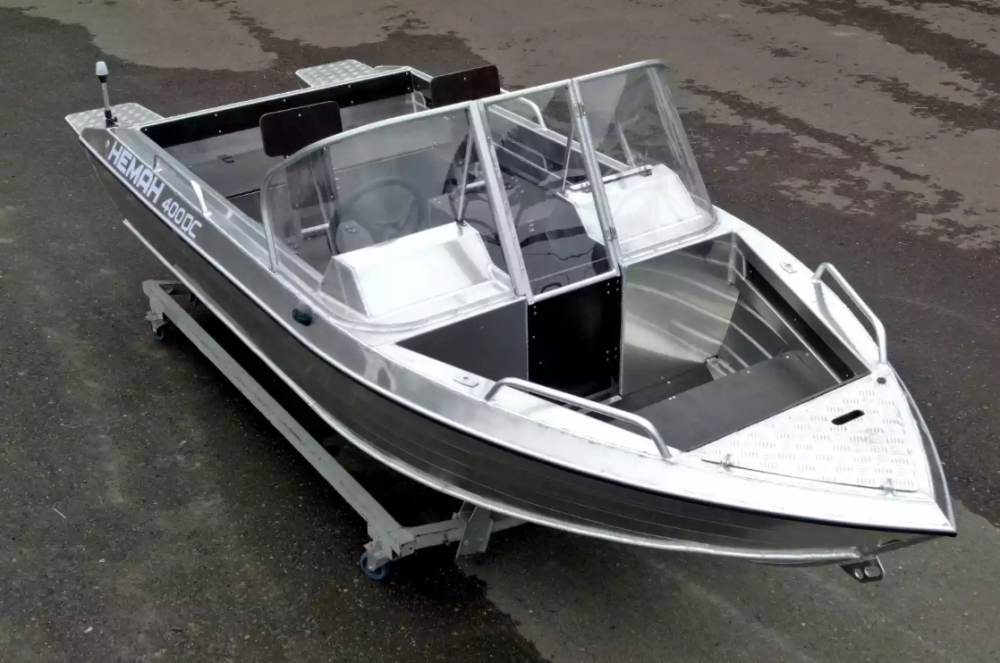Алюминиевая лодка  Neman-400 DC в Дербенте