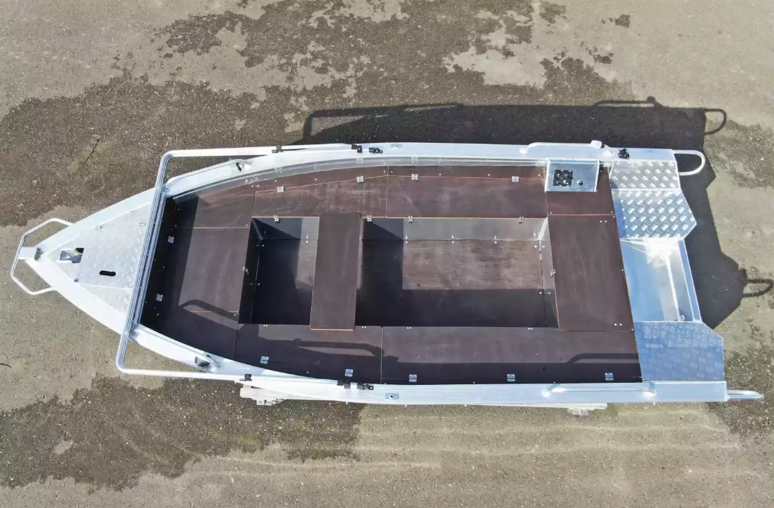 Алюминиевая лодка Wyatboat-390РМ в Дербенте