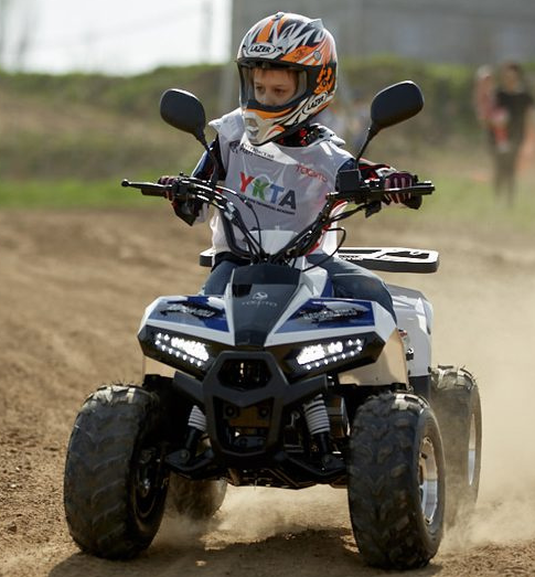 Квадроцикл Yacota Raposa 110 в Дербенте