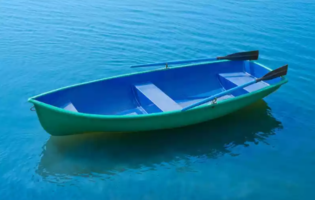 Стеклопластиковая лодка Дельфин в Дербенте