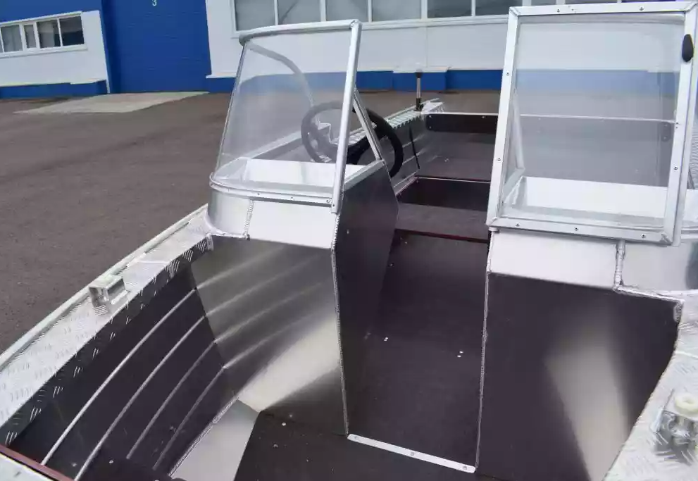 Алюминиевая лодка Wyatboat-390 DCM Увеличенный борт в Дербенте