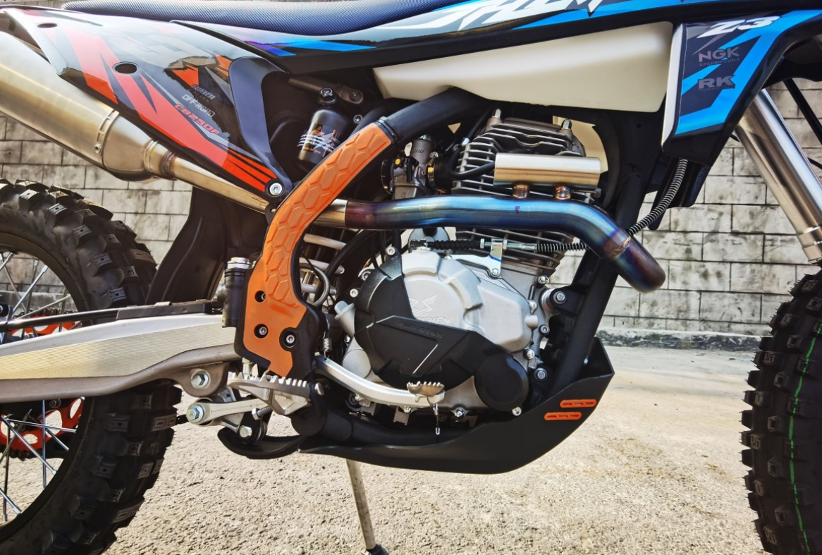 Мотоцикл JHLMOTO JHL Z3 CB250 (172FMM-3A) в Дербенте