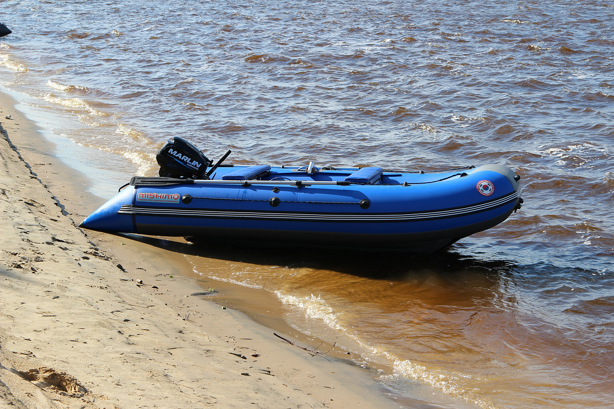 Лодка MISHIMO SPORT 390 в Дербенте