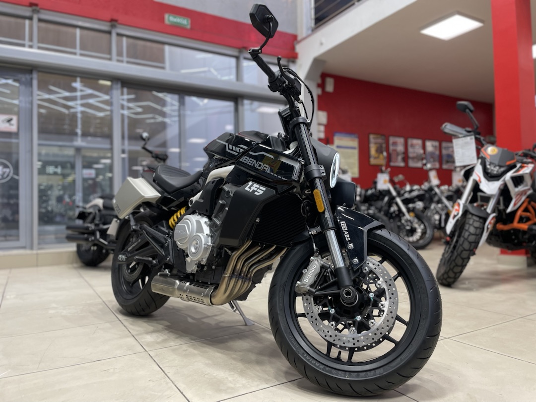 Мотоцикл Benda LFS 700 в Дербенте