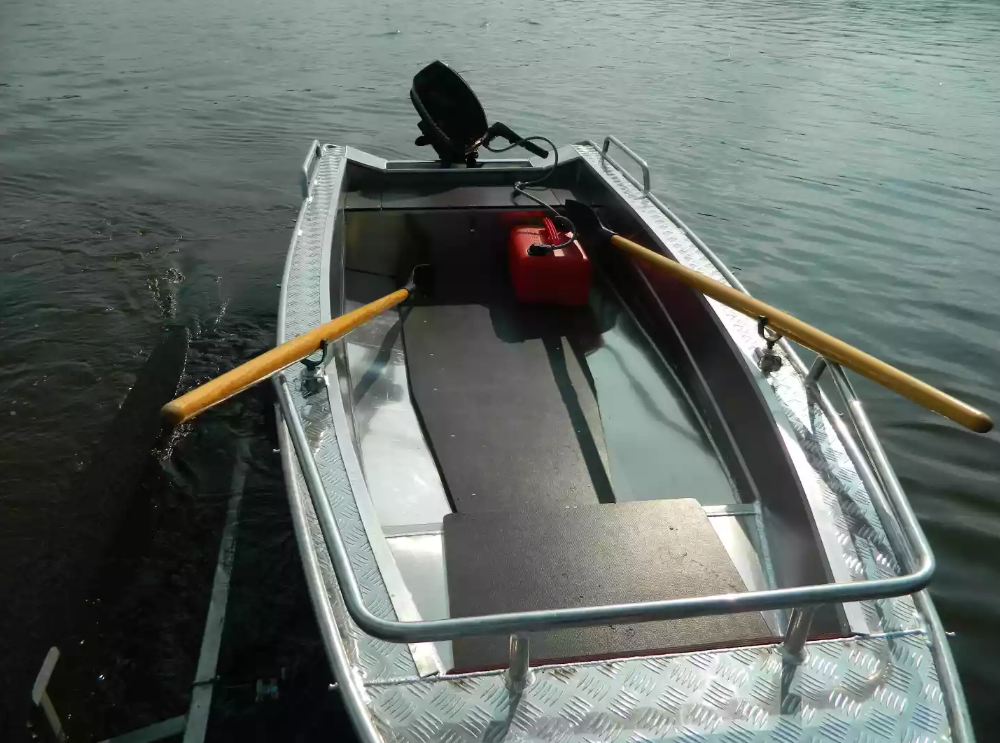 Алюминиевая лодка Wyatboat-390 У в Дербенте