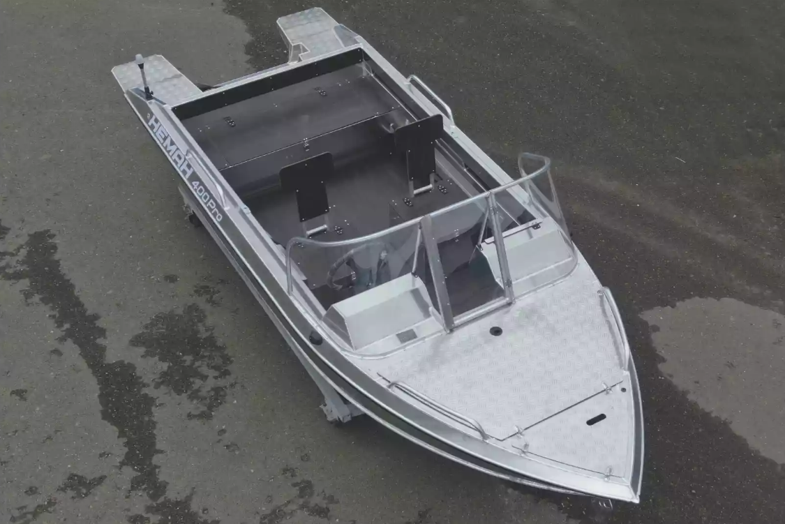 Алюминиевая лодка  Neman-400 PRO в Дербенте