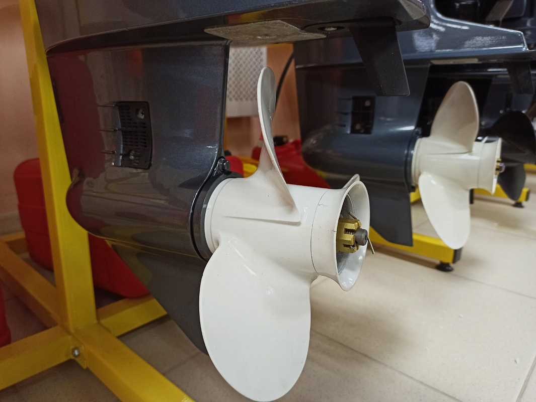 Лодочный мотор BREEZE T30S (2х тактный) в Дербенте