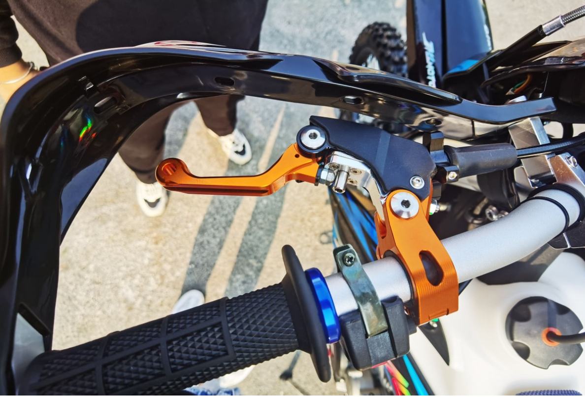 Мотоцикл JHLMOTO JHL Z3 CB250 (172FMM-3A) в Дербенте