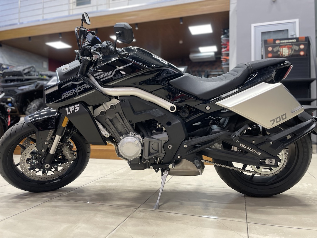 Мотоцикл Benda LFS 700 в Дербенте