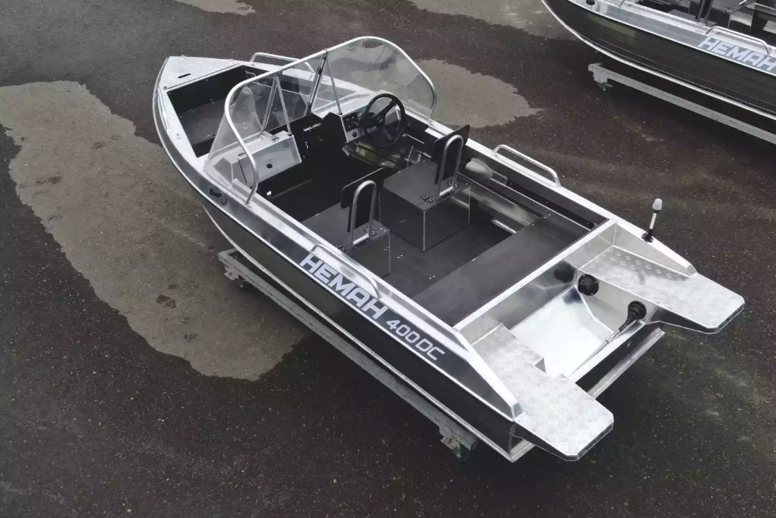 Алюминиевая лодка  Neman-400 DC в Дербенте