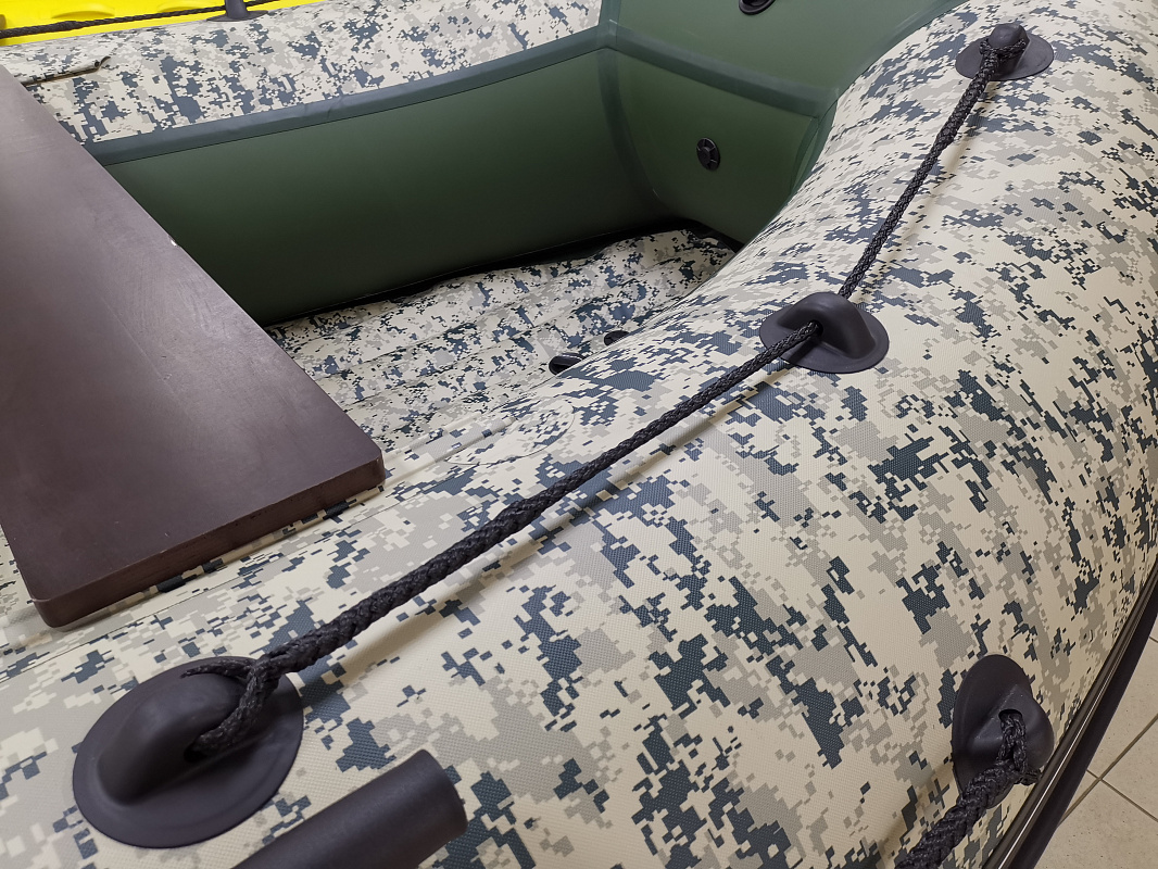 Лодка MISHIMO SPORT 390 в Дербенте