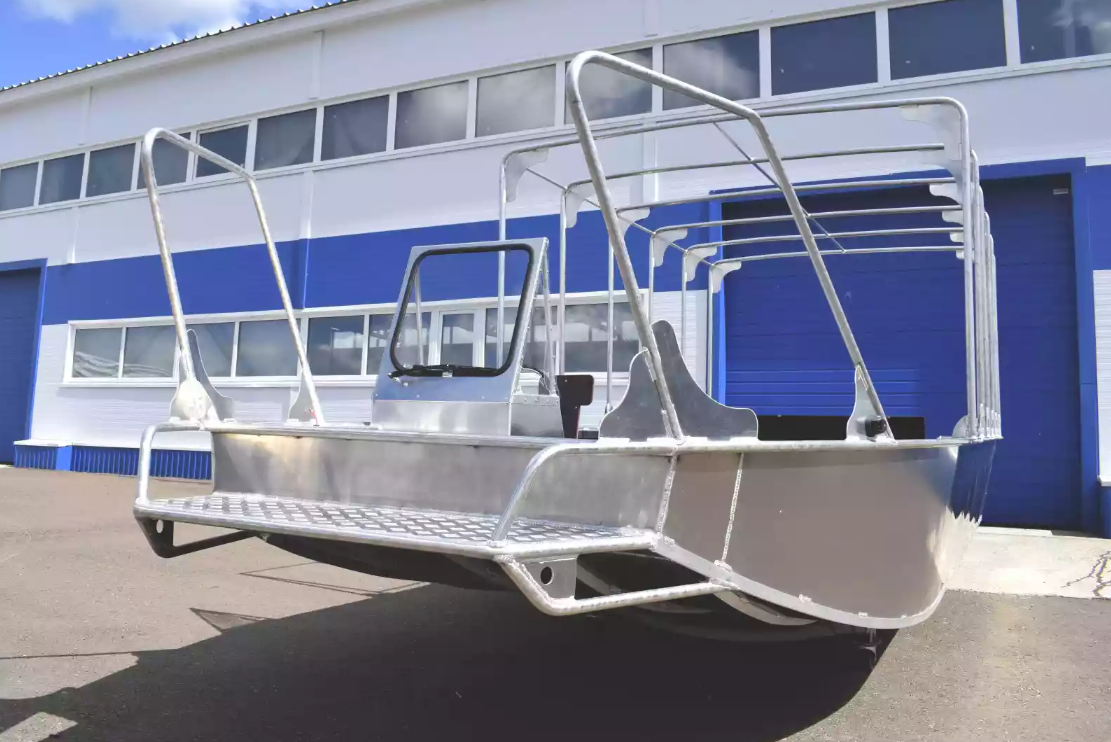 Алюминиевая лодка Wyatboat-600 в Дербенте