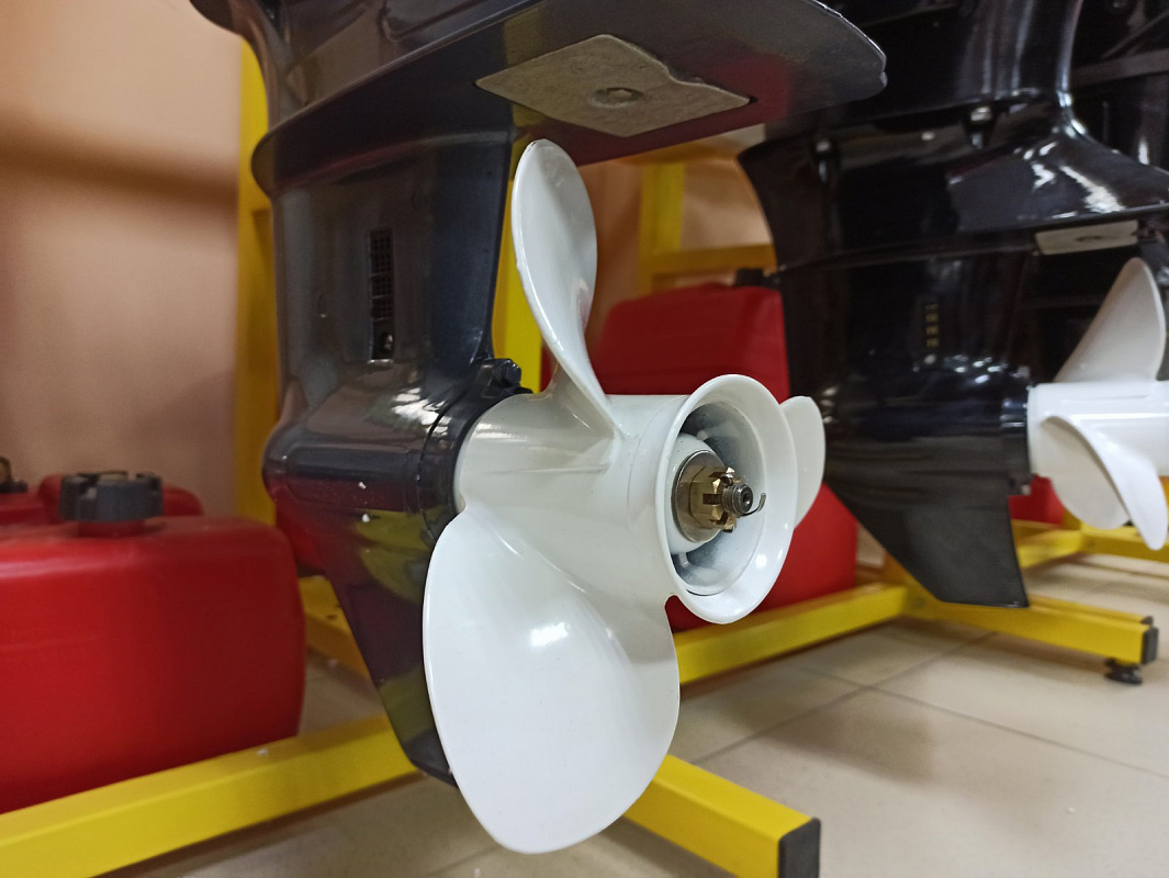 Лодочный мотор BREEZE F9,9S (4х тактный) в Дербенте