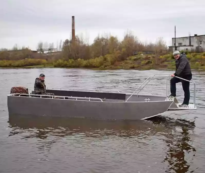 Алюминиевая лодка Wyatboat-600 в Дербенте