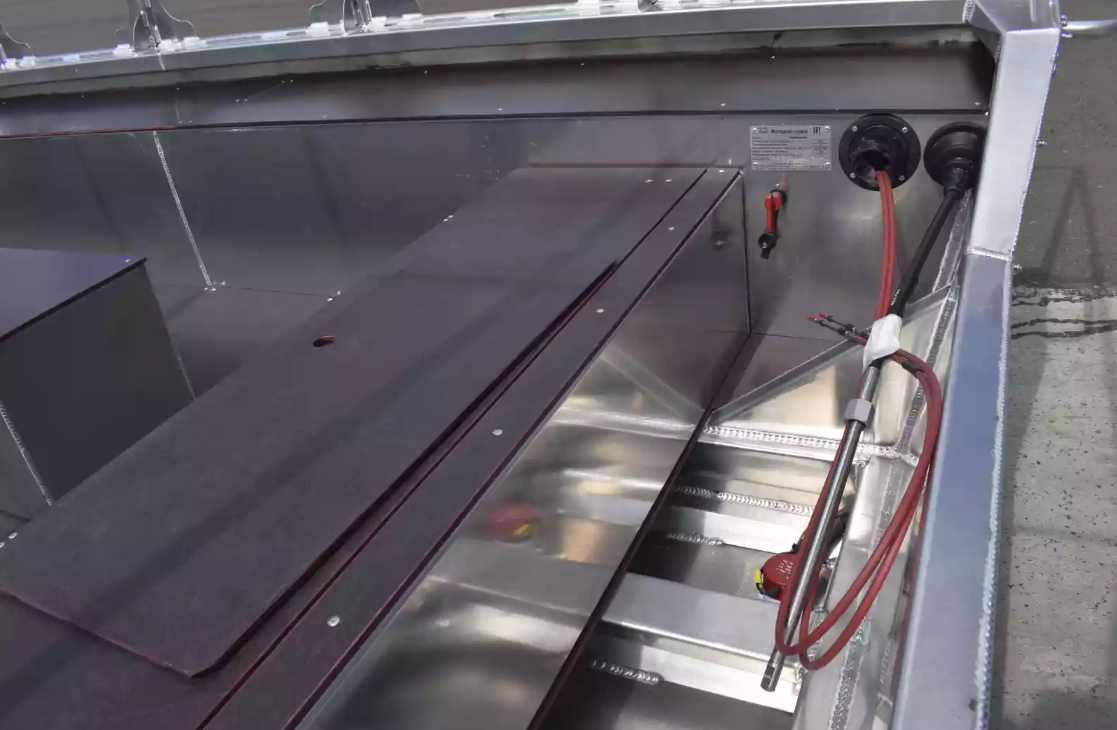 Алюминиевая лодка Wyatboat-600 в Дербенте