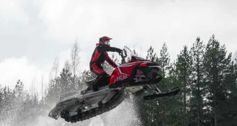 Снегоход OSM SM1000 в Дербенте