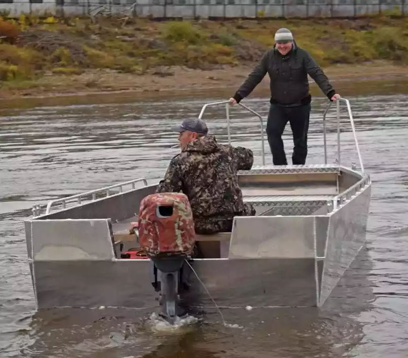 Алюминиевая лодка Wyatboat-600 в Дербенте