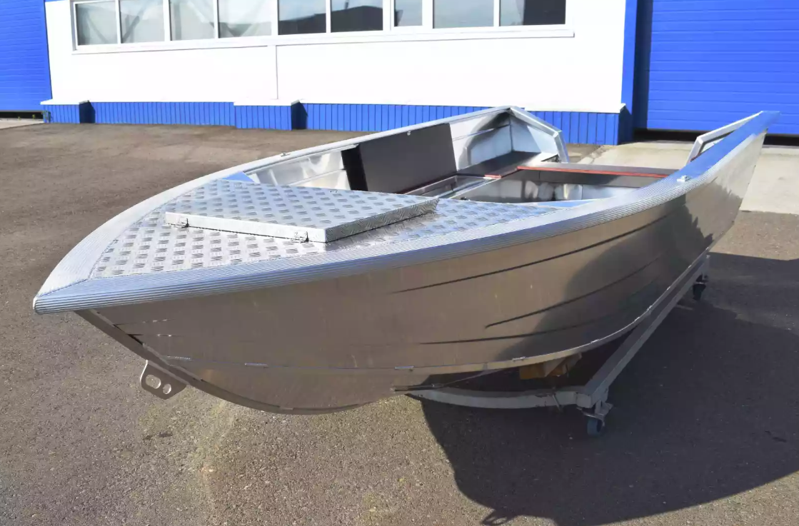 Алюминиевая лодка Неман-400 Р PRO в Дербенте