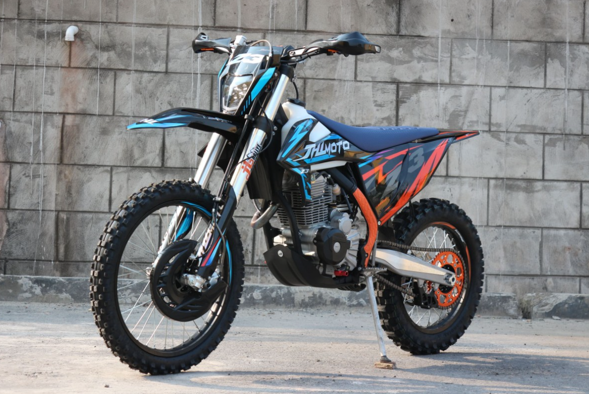 Мотоцикл JHLMOTO JHL Z3 CB250 (172FMM-3A) в Дербенте
