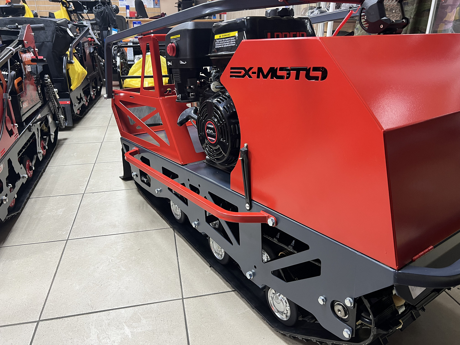 Мотобуксировщик EX-MOTO SNOWDOG S500 15л.с в Дербенте