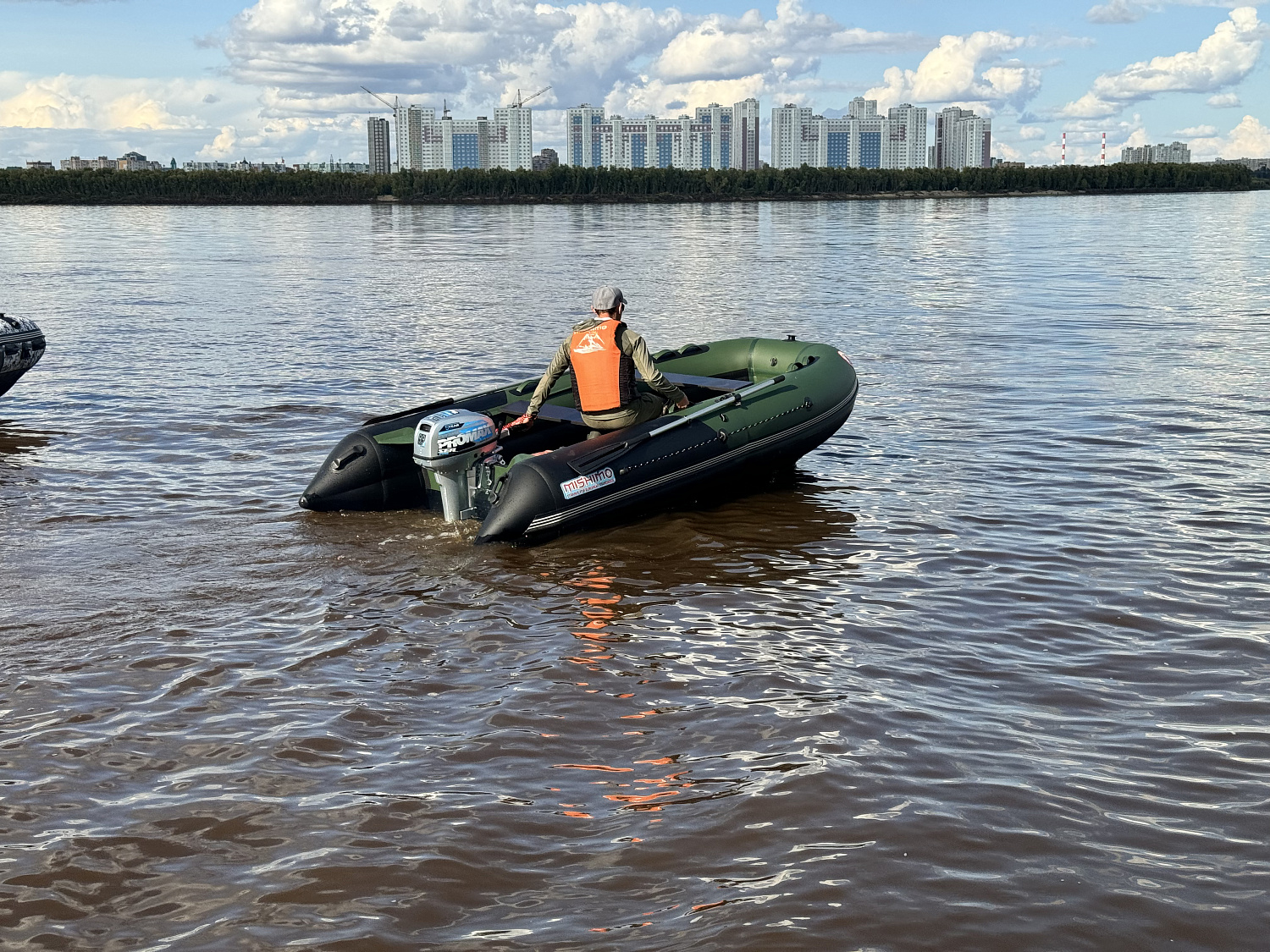 Лодка MISHIMO BIG FLOOR 380 в Дербенте