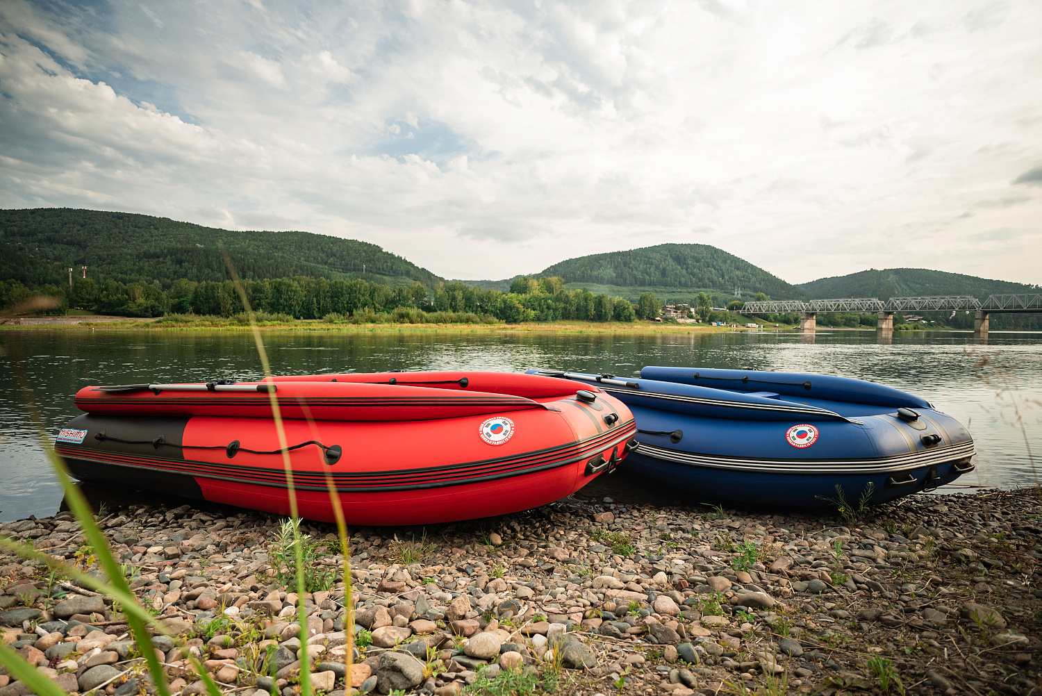 Лодка MISHIMO RIVER FJET PRO 430  под водомет в Дербенте