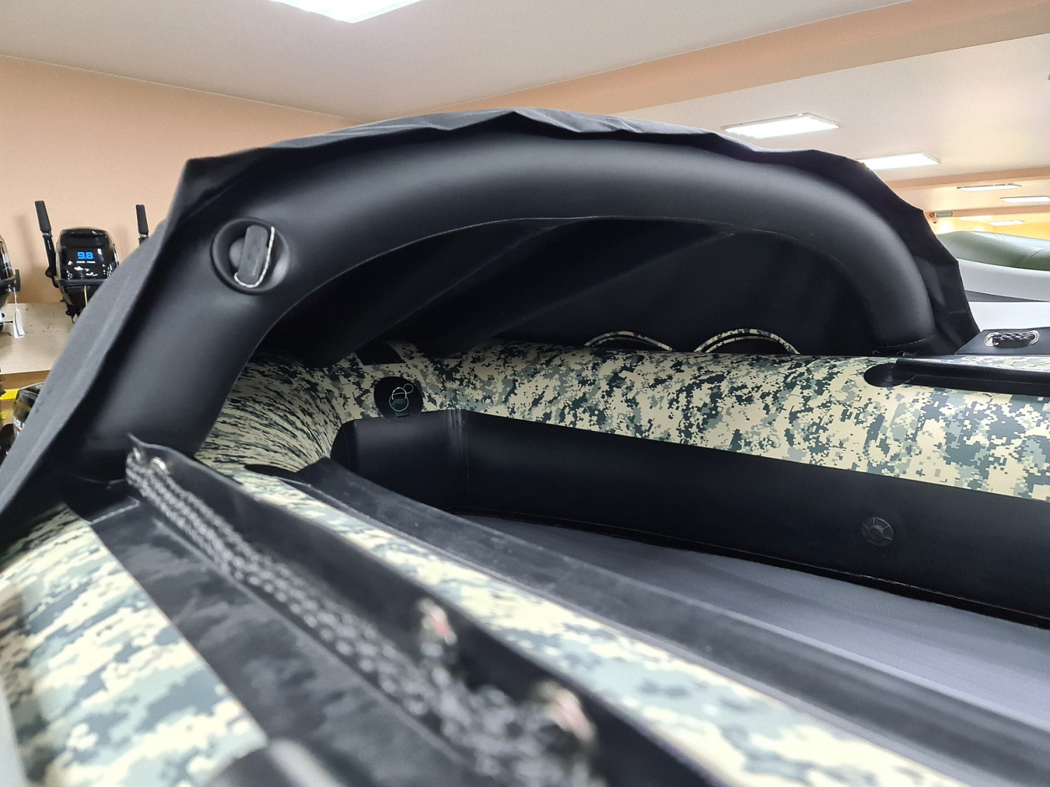 КОМПЛЕКТ НОСОВОГО ТЕНТА К ЛОДКЕ SMARINE AIR MAX 330 ЧЕРНЫЙ в Дербенте