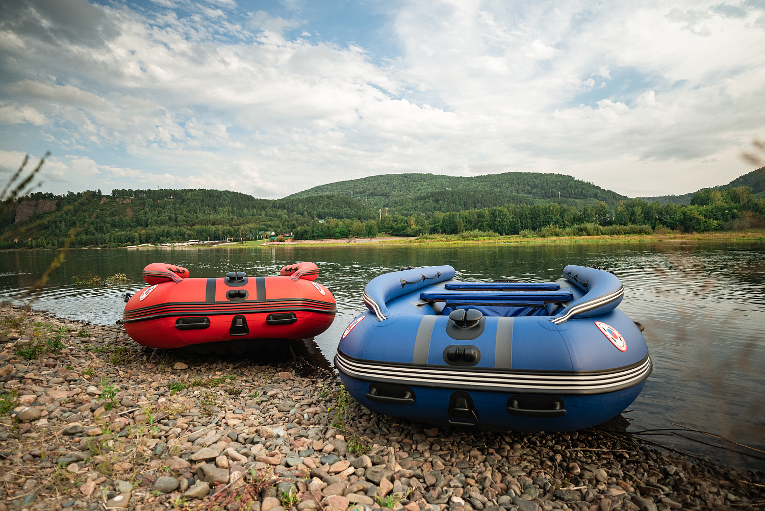 Лодка MISHIMO RIVER FJET PRO 430  под водомет в Дербенте