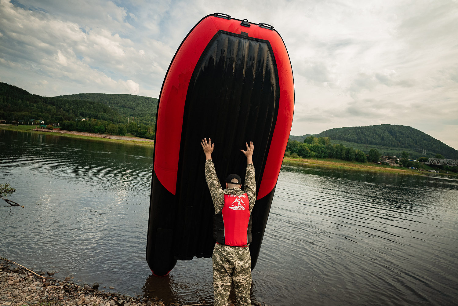 Лодка MISHIMO RIVER JET 400 под водомет в Дербенте