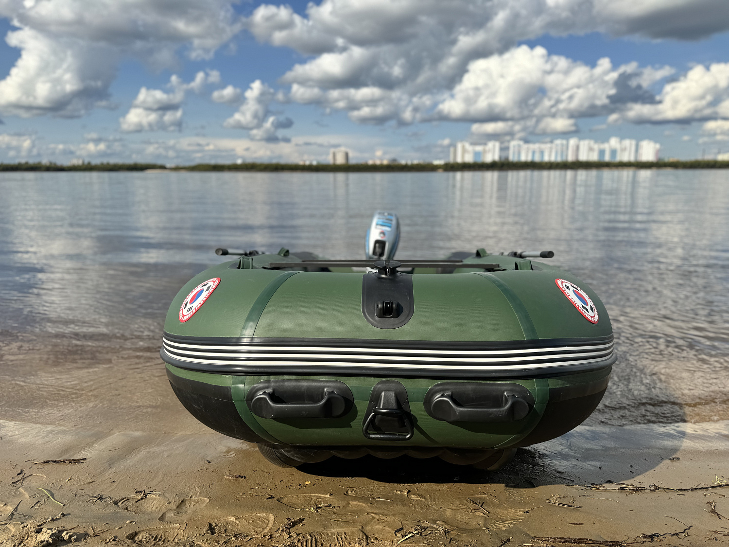 Лодка MISHIMO BIG FLOOR 420 в Дербенте