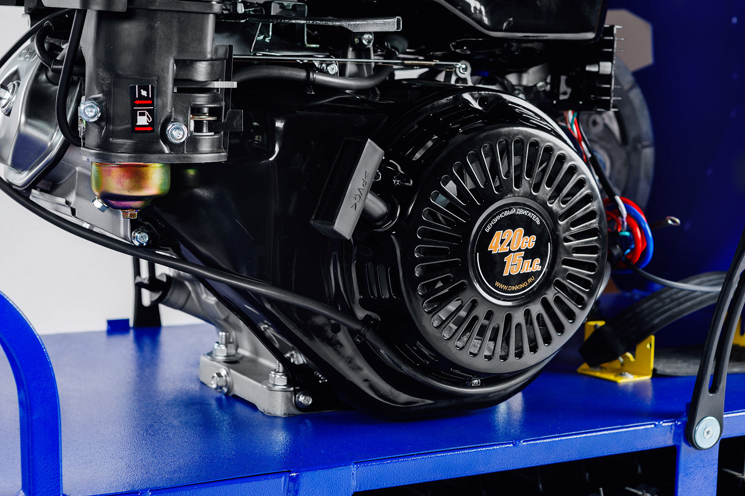 МОТОБУКСИРОВЩИК SNOW DOG 15 л.с. в Дербенте