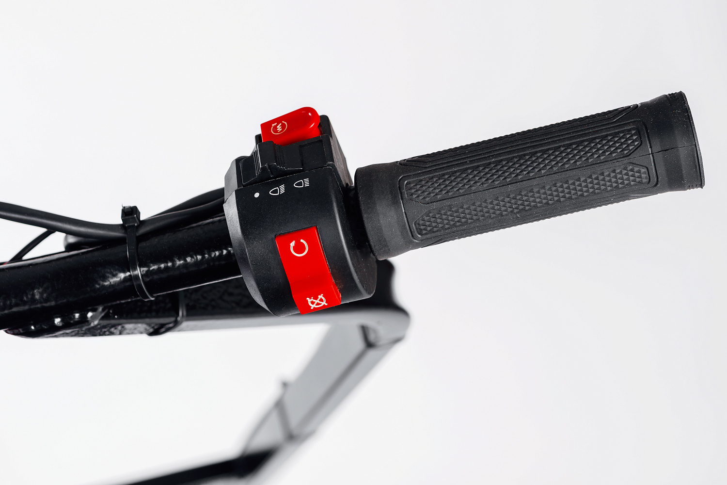 МОТОБУКСИРОВЩИК IKUDZO LONG 2.0 1700/500 EKR19 в Дербенте