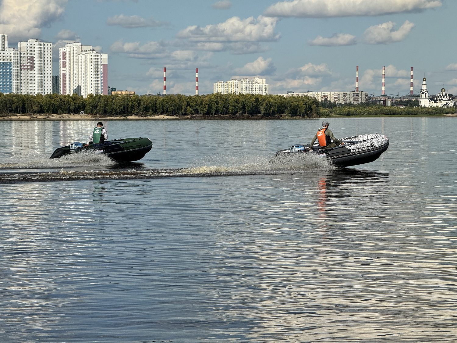 Лодка MISHIMO BIG FLOOR 440 в Дербенте