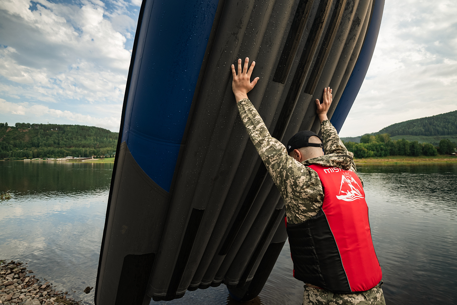 Лодка MISHIMO RIVER FJET PRO 430  под водомет в Дербенте